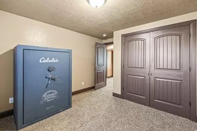 350 N 200 E, Ferron, UT 84523 - Photo 33