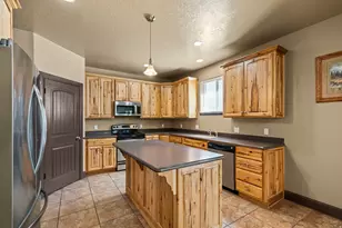 350 N 200 E, Ferron, UT 84523 - Photo 15