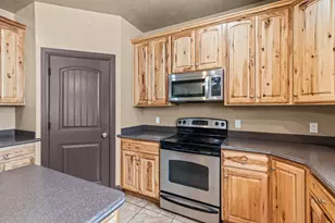 350 N 200 E, Ferron, UT 84523 - Photo 17