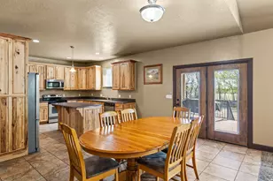 350 N 200 E, Ferron, UT 84523 - Photo 11