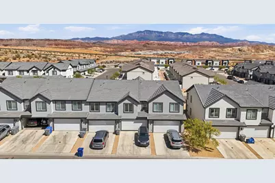 3327 E Elkhorn Ln, Washington, UT 84780 - Photo 31