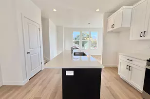 1650 N Main St, Layton, UT 84041 - Photo 9