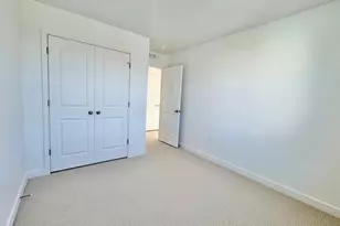 1650 N Main St, Layton, UT 84041 - Photo 15