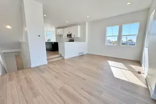 1650 N Main St, Layton, UT 84041 - Photo 5
