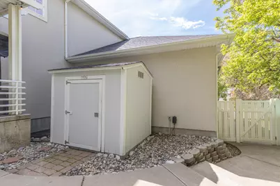 2573 E Kays Creek Dr N, Layton, UT 84040 - Photo 57