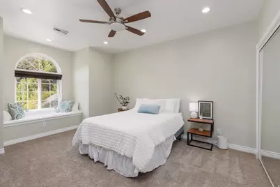 2573 E Kays Creek Dr N, Layton, UT 84040 - Photo 29