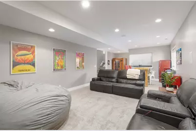 2573 E Kays Creek Dr N, Layton, UT 84040 - Photo 37