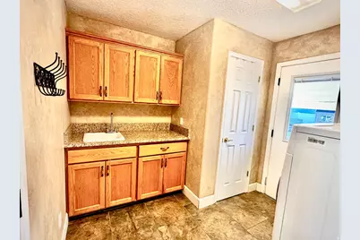 725 S 300 E, Ephraim, UT 84627 - Photo 21