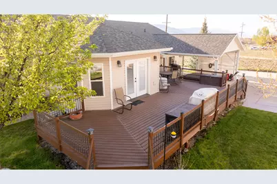 725 S 300 E, Ephraim, UT 84627 - Photo 3