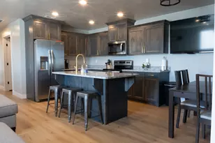 150 W Seasons Loop, Garden City, UT 84028 - Photo 37