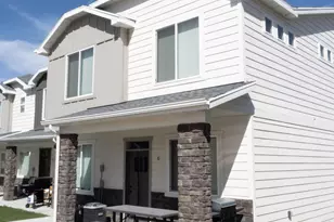 150 W Seasons Loop, Garden City, UT 84028 - Photo 1