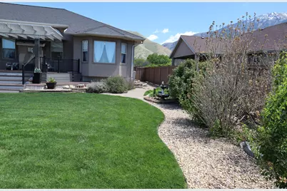 1055 N 1000 E, Mapleton, UT 84664 - Photo 85