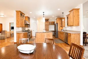 1055 N 1000 E, Mapleton, UT 84664 - Photo 31
