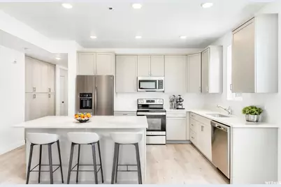 5249 W Reventon Dr S #204, South Jordan, UT 84009 - Photo 3