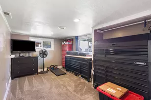 265 W 100 N, Springville, UT 84663 - Photo 25