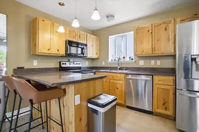 7065 N Cherokee St, Eagle Mountain, UT 84005 - Photo 11