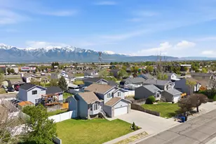 6149 S Walnut Wood Dr, Kearns, UT 84118 - Photo 23