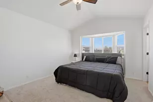 6149 S Walnut Wood Dr, Kearns, UT 84118 - Photo 11