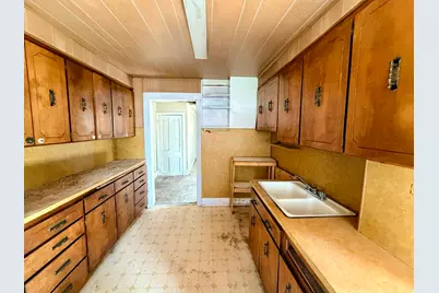 185 W 200 N, Price, UT 84501 - Photo 7