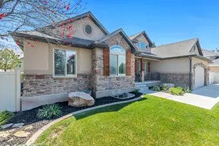 13181 S Cougar Ridge Rd, Draper, UT 84020 - Photo 3