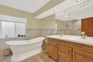 8528 S Otter Creek Dr W, West Jordan, UT 84081 - Photo 43