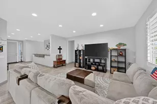 8528 S Otter Creek Dr W, West Jordan, UT 84081 - Photo 17