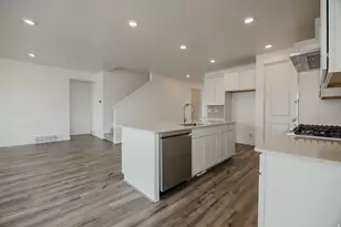 2275 E Granite Ln, Eagle Mountain, UT 84005 - Photo 5