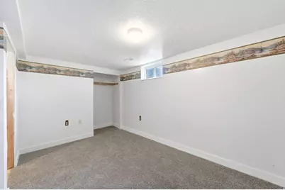 1019 Cross St, Ogden, UT 84404 - Photo 15