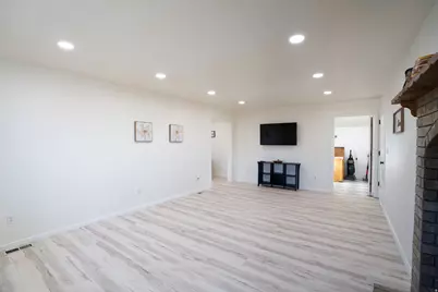 470 N 400 E, Roosevelt, UT 84066 - Photo 1