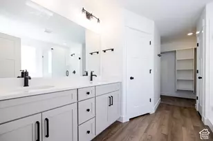 12766 S Lake Creek Dr, Herriman, UT 84096 - Photo 3