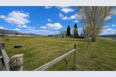 296 W 300 S, Loa, UT 84747 - Photo 25