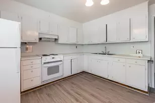 1158 E 2700 S, Salt Lake City, UT 84106 - Photo 9
