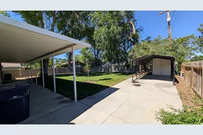 8780 S 250 E, Sandy, UT 84070 - Photo 15