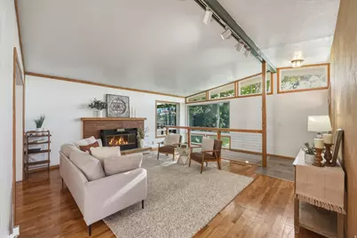 502 N Main St, Bountiful, UT 84010 - Photo 5