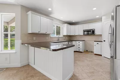 1438 N 325 E, Nephi, UT 84648 - Photo 39