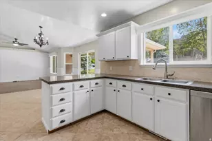 1438 N 325 E, Nephi, UT 84648 - Photo 41