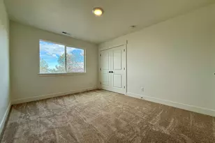 121 E 730 N, Tooele, UT 84074 - Photo 19