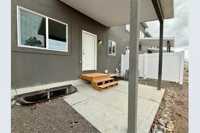 121 E 730 N, Tooele, UT 84074 - Photo 21