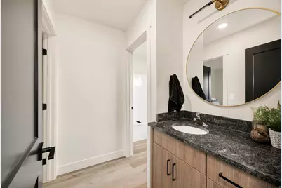 452 N 100 W #102, Logan, UT 84321 - Photo 11