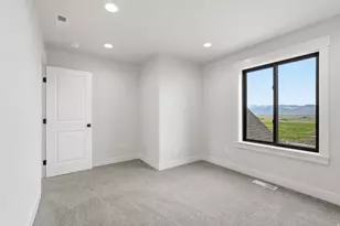 2970 N Mahogony Valley Rd, North Logan, UT 84341 - Photo 23