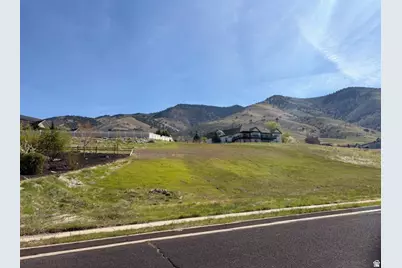 2970 N Mahogony Valley Rd, North Logan, UT 84341 - Photo 39