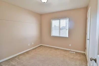 6723 W Oak Farms Dr, West Jordan, UT 84081 - Photo 17