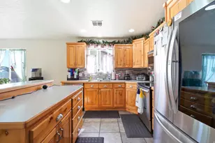 580 N 2400 W, Vernal, UT 84078 - Photo 15
