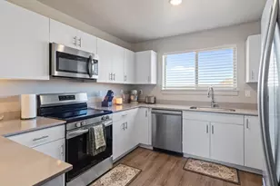 133 Rock Canyon St, Hurricane, UT 84737 - Photo 1