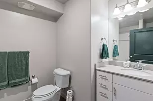 133 Rock Canyon St, Hurricane, UT 84737 - Photo 17