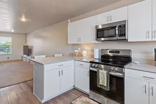 133 Rock Canyon St, Hurricane, UT 84737 - Photo 3