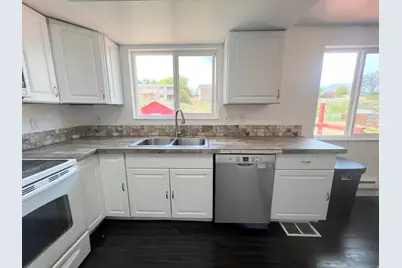 85 N Wendell Ln, Roosevelt, UT 84066 - Photo 13