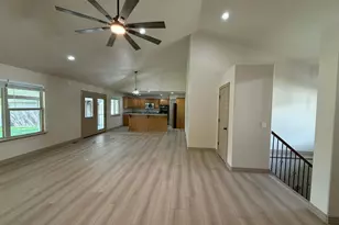 301 N Balsam Wy, Price, UT 84501 - Photo 7