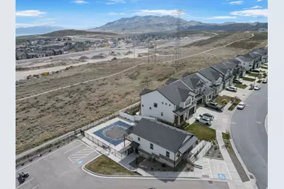 4423 E Longleaf Ln, Eagle Mountain, UT 84005 - Photo 19