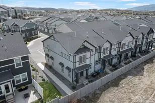 4423 E Longleaf Ln, Eagle Mountain, UT 84005 - Photo 27